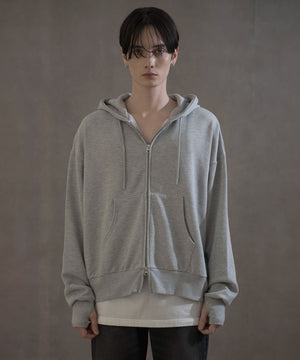 杢グレー　モデル：180㎝　L着用