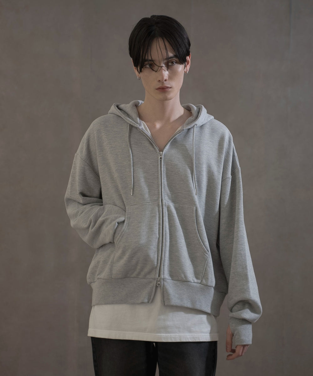 杢グレー　モデル：180㎝　L着用