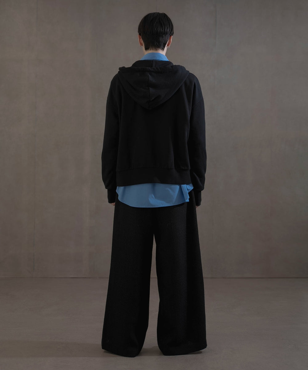 ブラック　モデル：180㎝　L着用