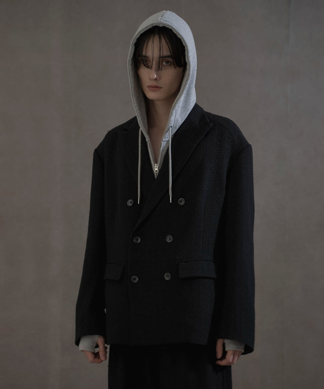 ブラック　モデル：180㎝　L着用