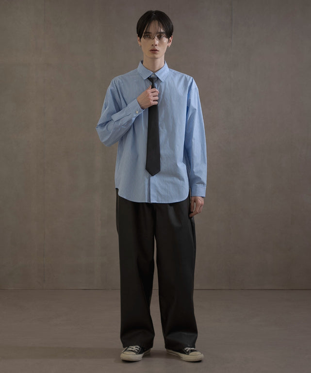 ブルーストライプ　モデル：180㎝　L着用