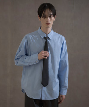 ブルーストライプ　モデル：180㎝　L着用