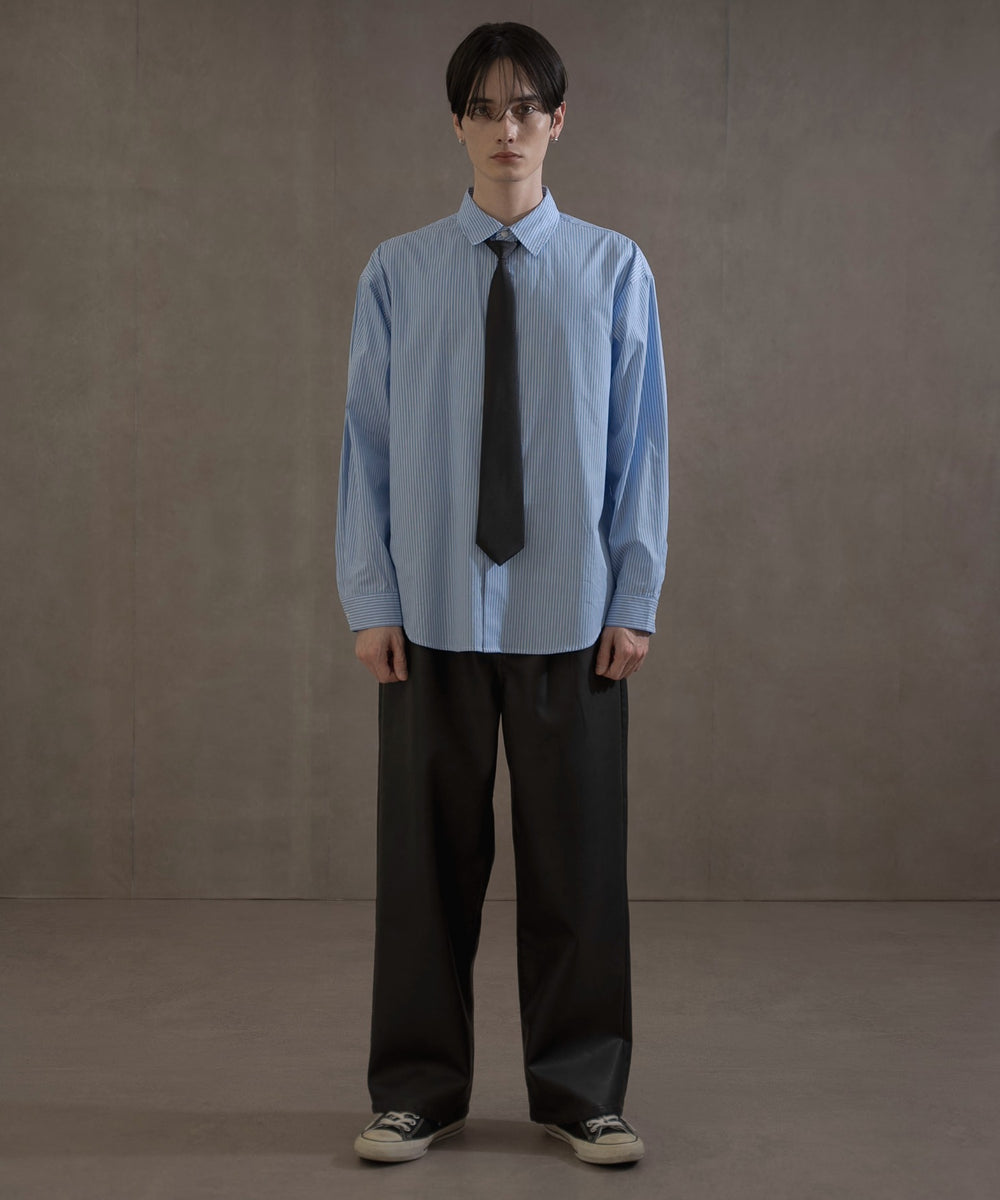 ブルーストライプ　モデル：180㎝　L着用