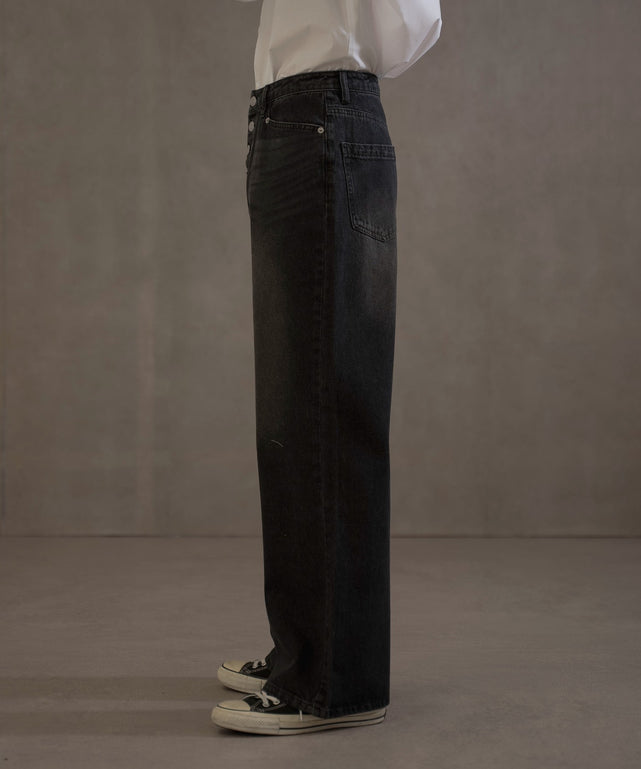 デニムブラックソノタ　モデル：180㎝　L着用