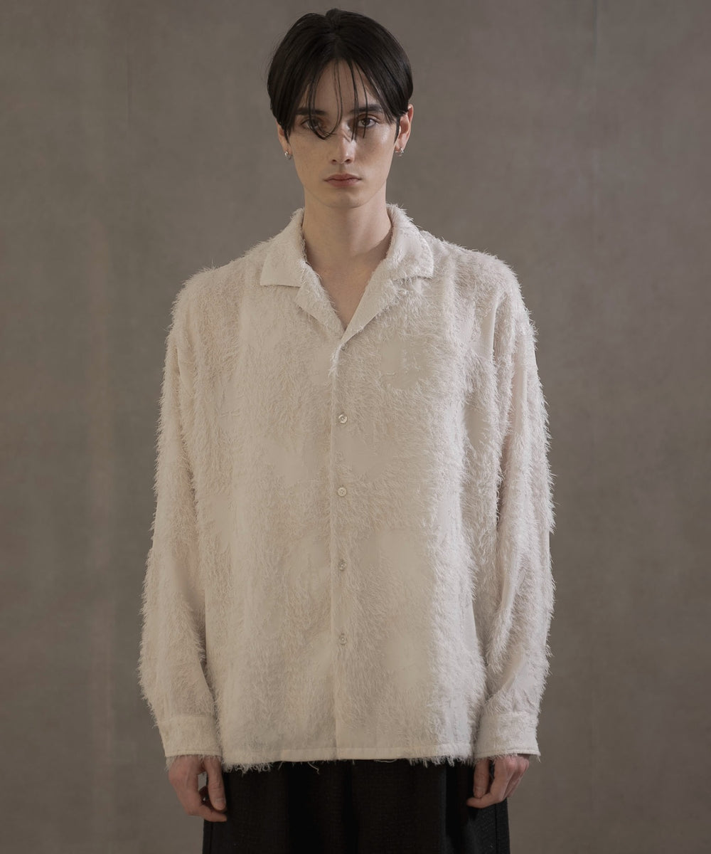 ホワイトアイボリー　モデル：180㎝　L着用