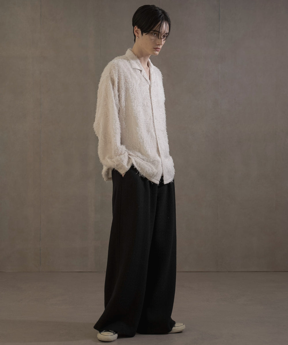 ホワイトアイボリー　モデル：180㎝　L着用