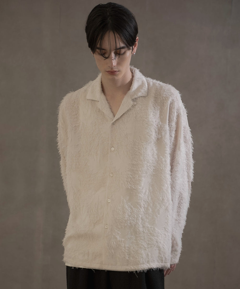 ホワイトアイボリー　モデル：180㎝　L着用