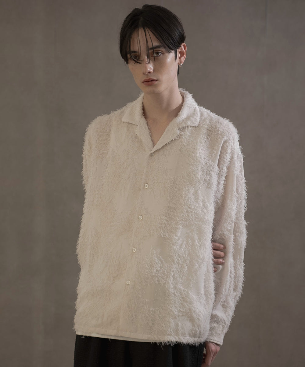 ホワイトアイボリー　モデル：180㎝　L着用