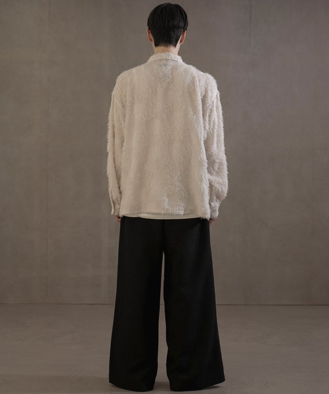 ホワイトアイボリー　モデル：180㎝　L着用