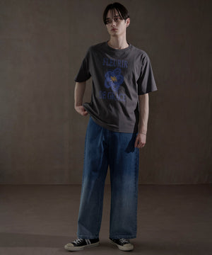 デニム中濃加工　モデル：180㎝　L着用