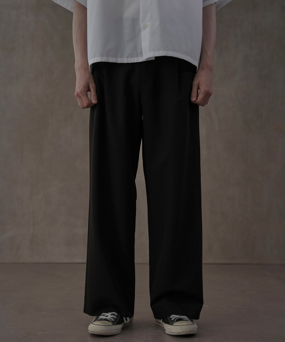 ブラック　モデル：180㎝　L着用