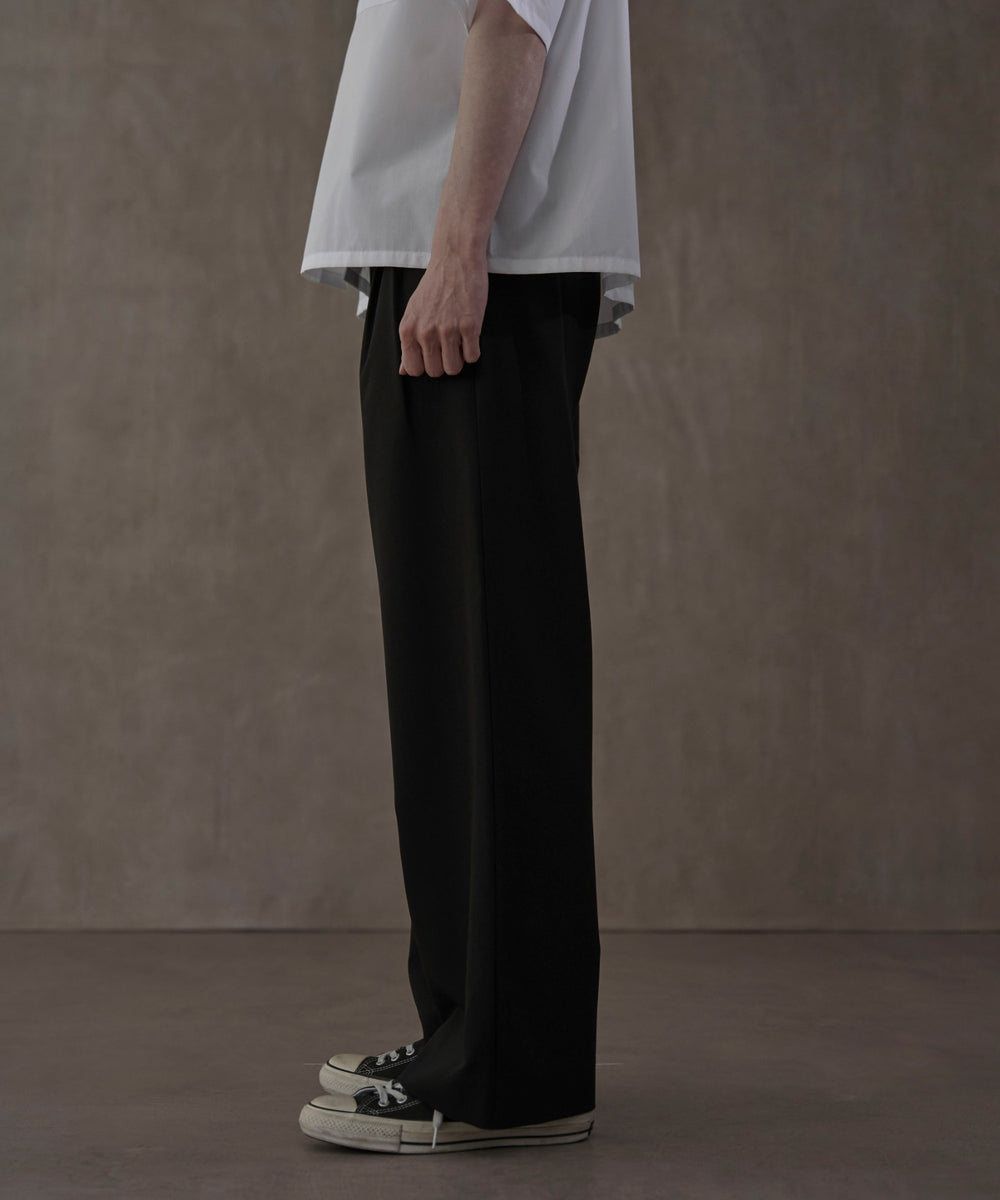 ブラック　モデル：180㎝　L着用