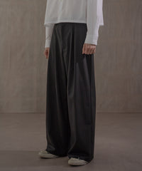 ピンストライプタックワイドスラックス