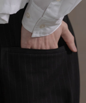 ピンストライプタックワイドスラックス