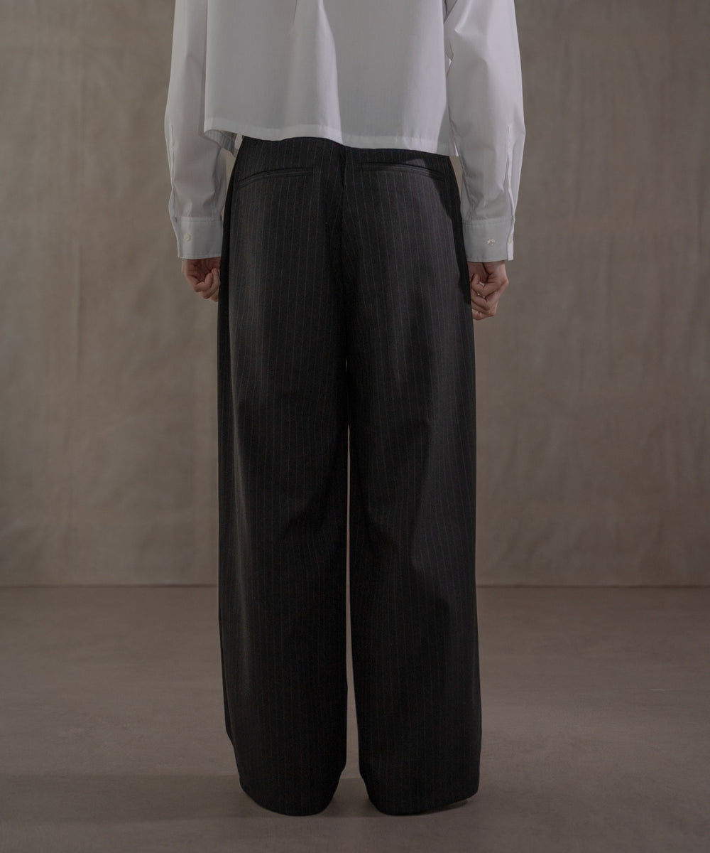 ブラック　モデル：180㎝　L着用