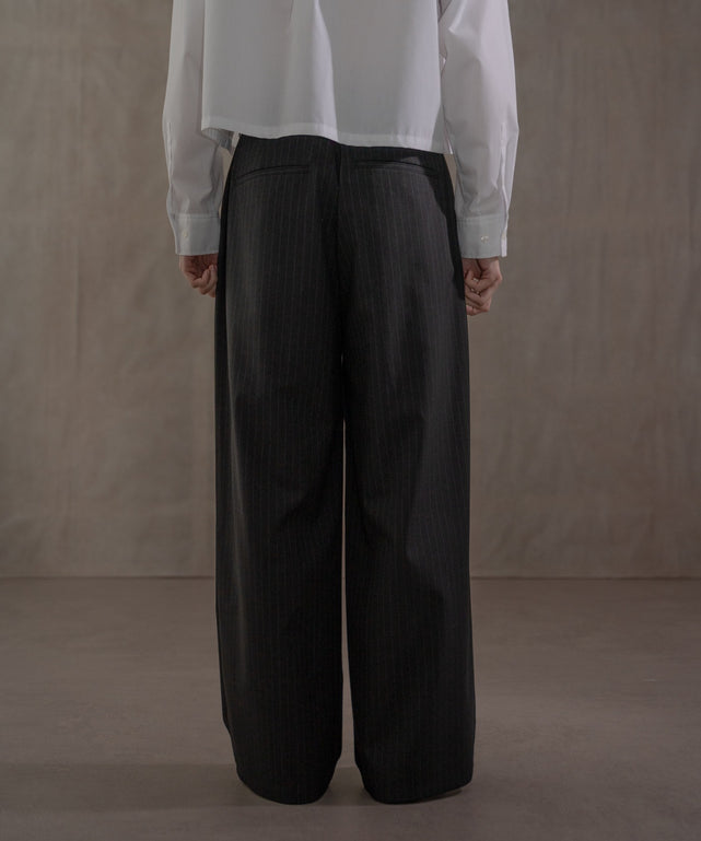 ブラック　モデル：180㎝　L着用