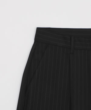 ピンストライプタックワイドスラックス