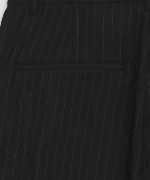 ピンストライプタックワイドスラックス