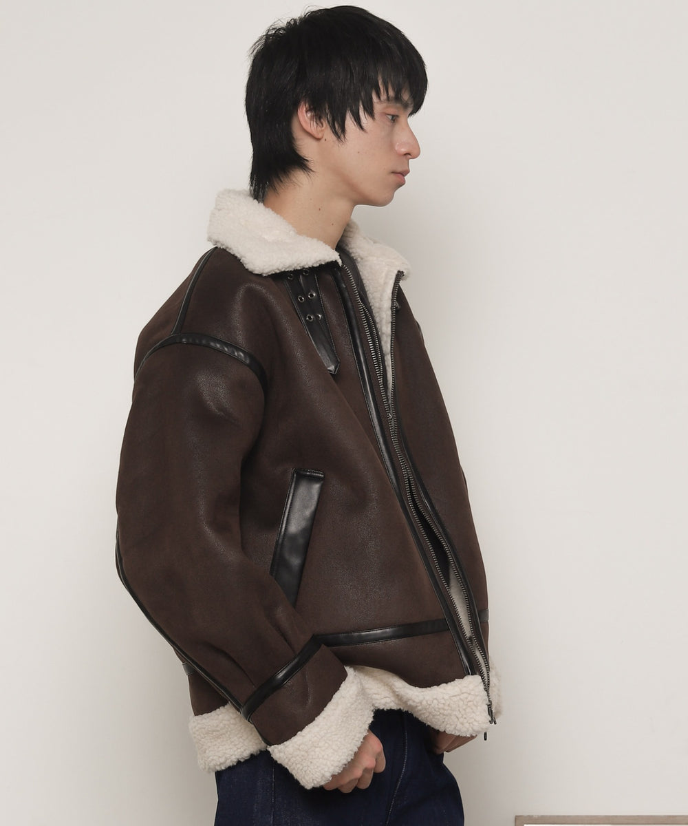 ブラウン モデル：180cm L着用