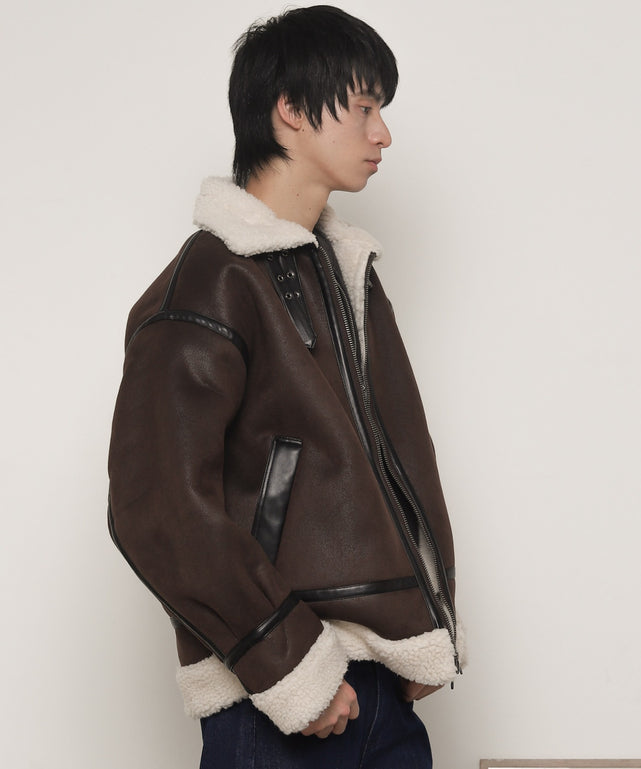 ブラウン モデル：180cm L着用