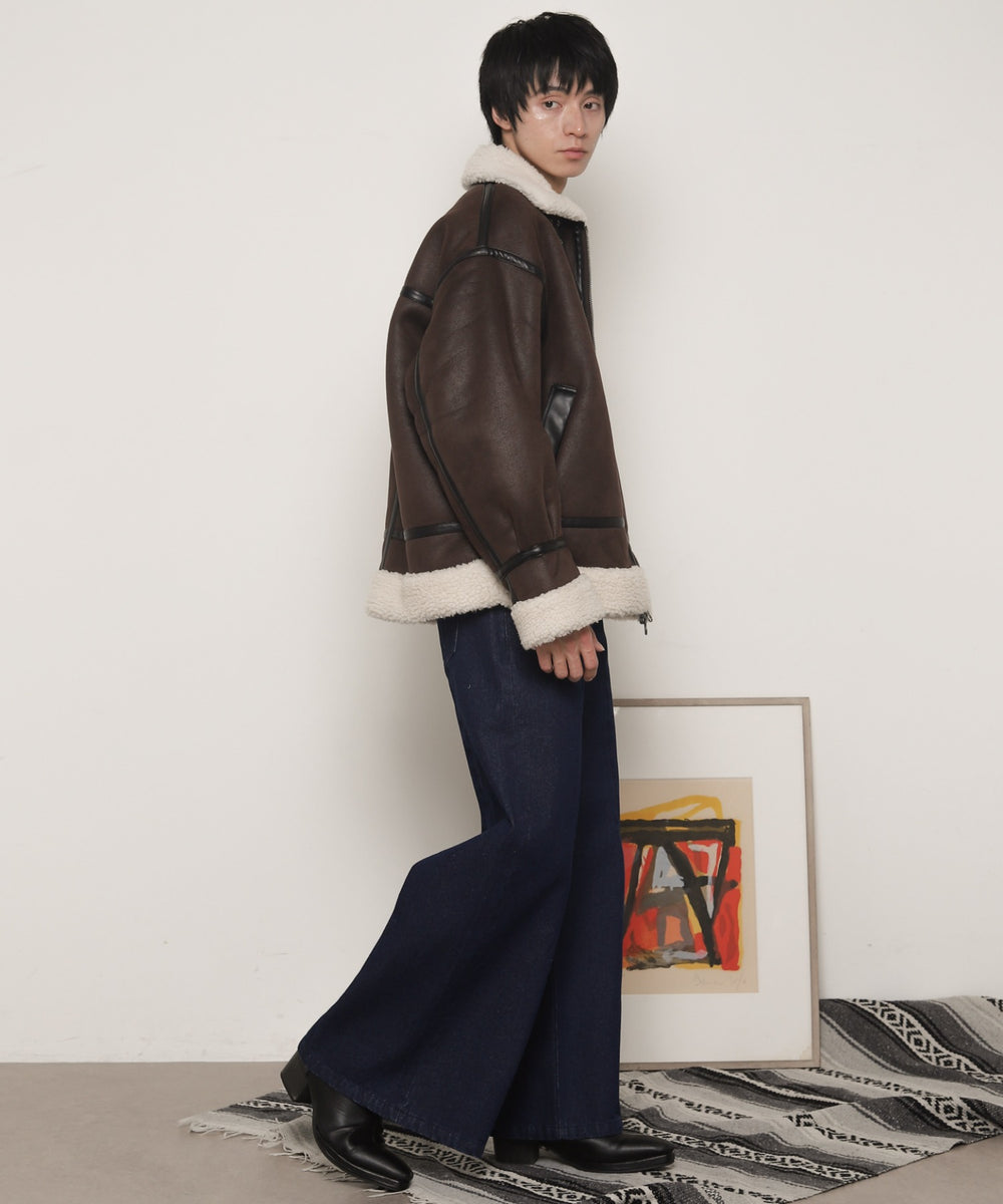 ブラウン モデル：180cm L着用