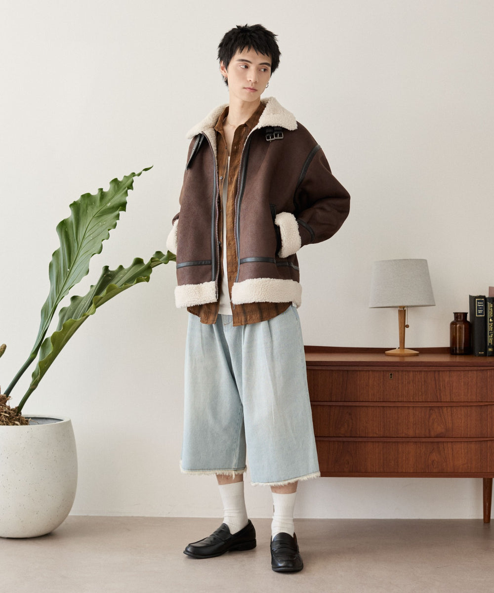 ブラウン モデル：180cm L着用