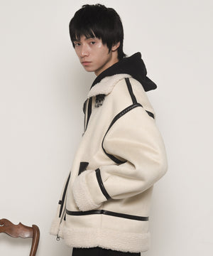 Lベージュ モデル：180cm L着用Lベージュ モデル：180cm L着用