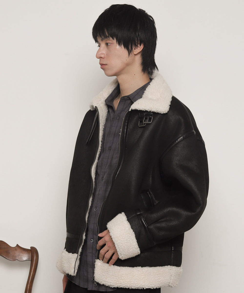 ブラック モデル：180cm L着用