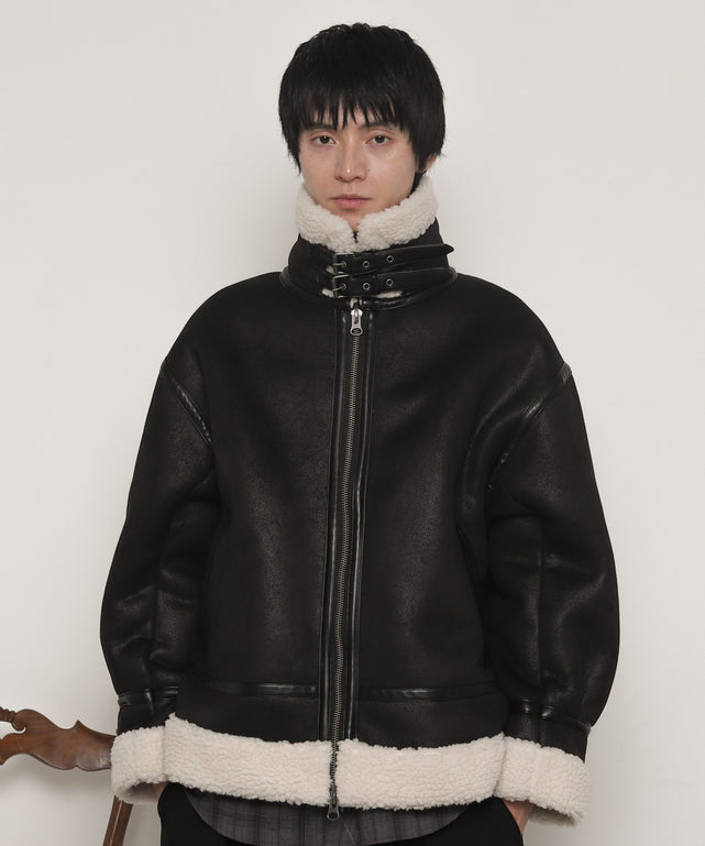 ブラック モデル：180cm L着用