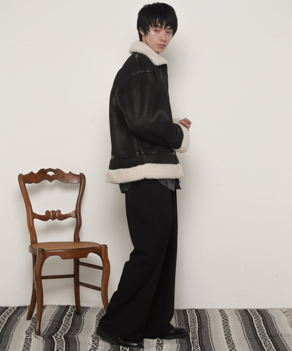 ブラック モデル：180cm L着用