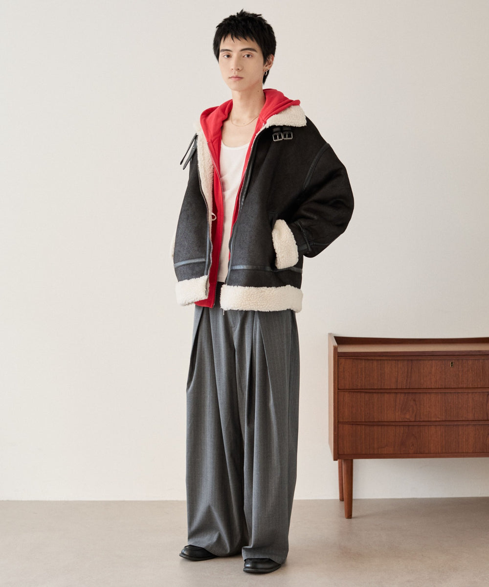 ブラック モデル：180cm L着用