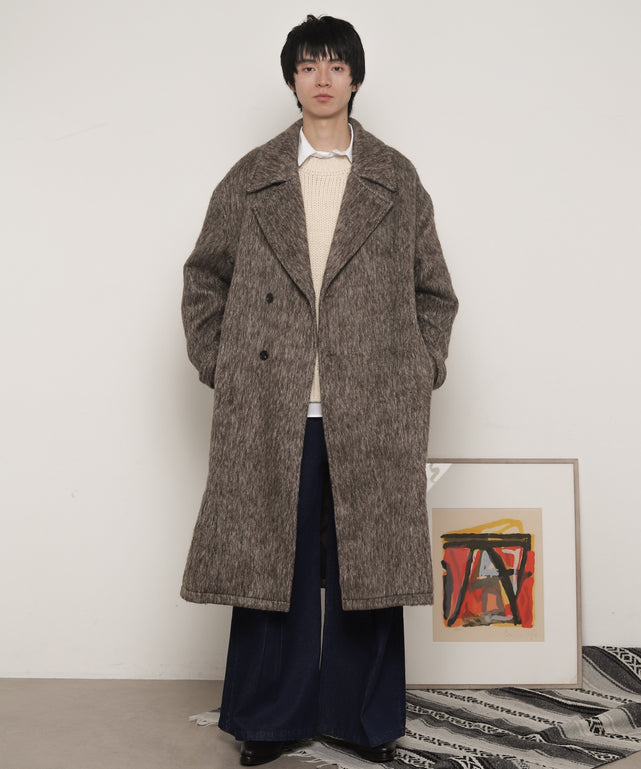 ブラウン モデル：180cm L着用