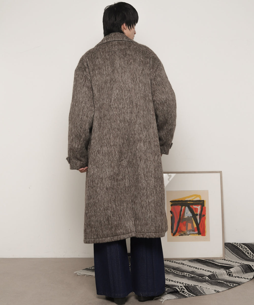 ブラウン モデル：180cm L着用