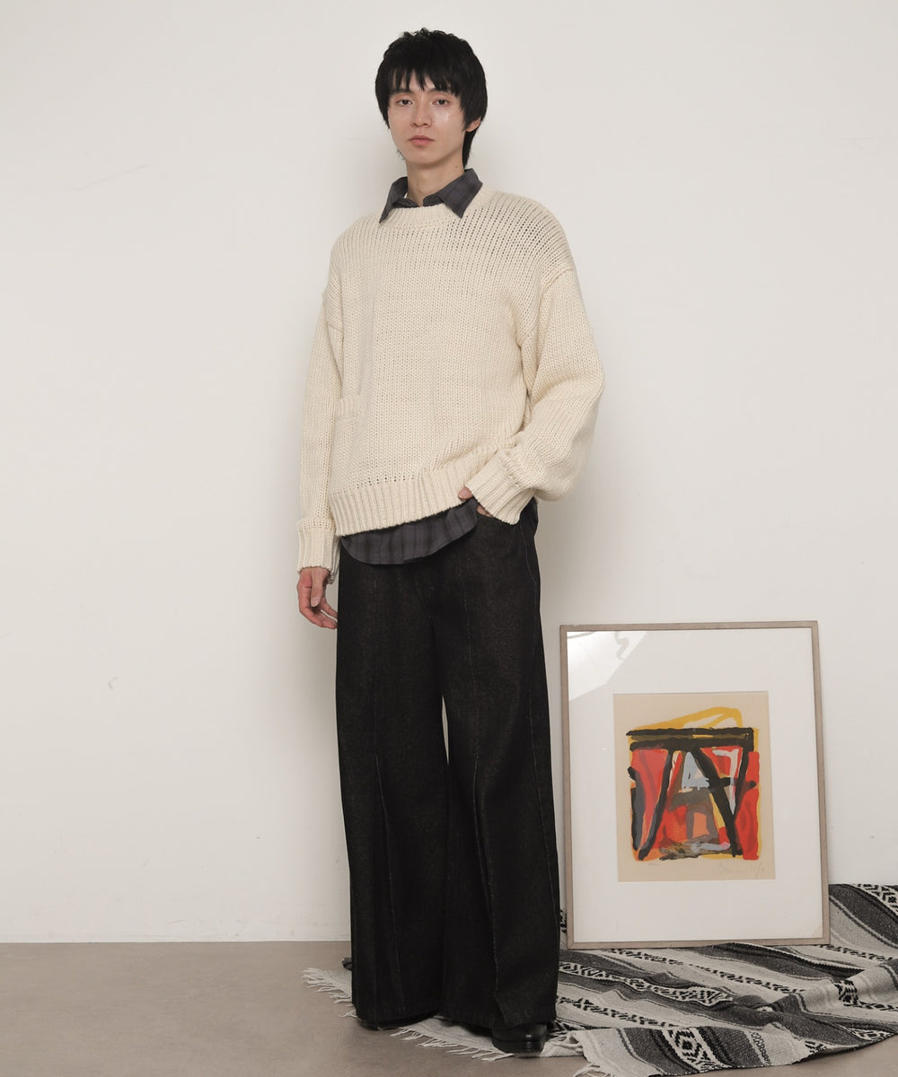 ｵﾌﾎﾜｲﾄ モデル：180cm L着用