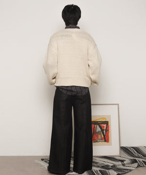 ｵﾌﾎﾜｲﾄ モデル：180cm L着用