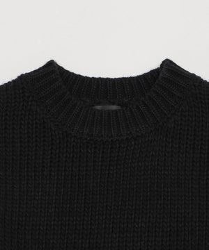 クロップドチャンキーニットプルオーバー