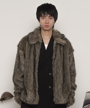 Lﾍﾞｰｼﾞｭ モデル：180cm L着用