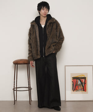 ﾌﾞﾗｳﾝ モデル：180cm L着用