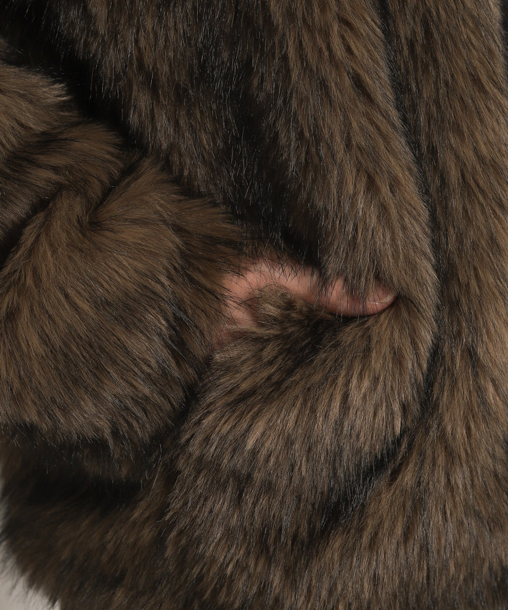 フェイクファーZIPブルゾン