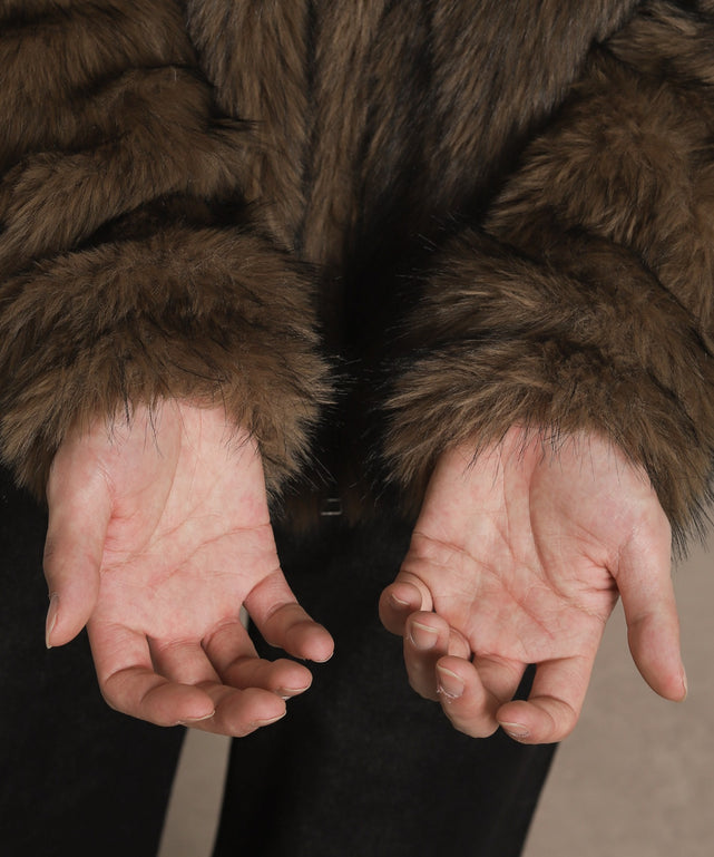 フェイクファーZIPブルゾン