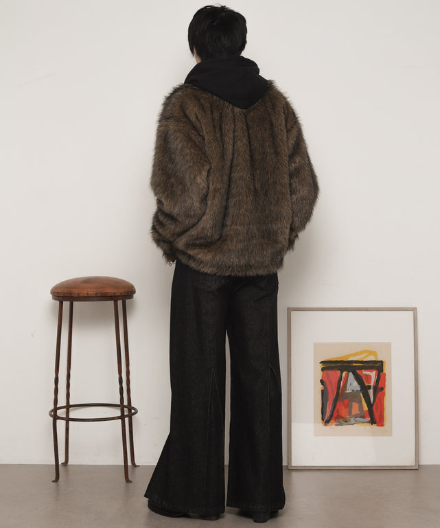 ﾌﾞﾗｳﾝ モデル：180cm L着用