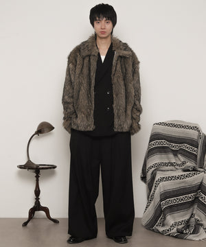 Lﾍﾞｰｼﾞｭ モデル：180cm L着用