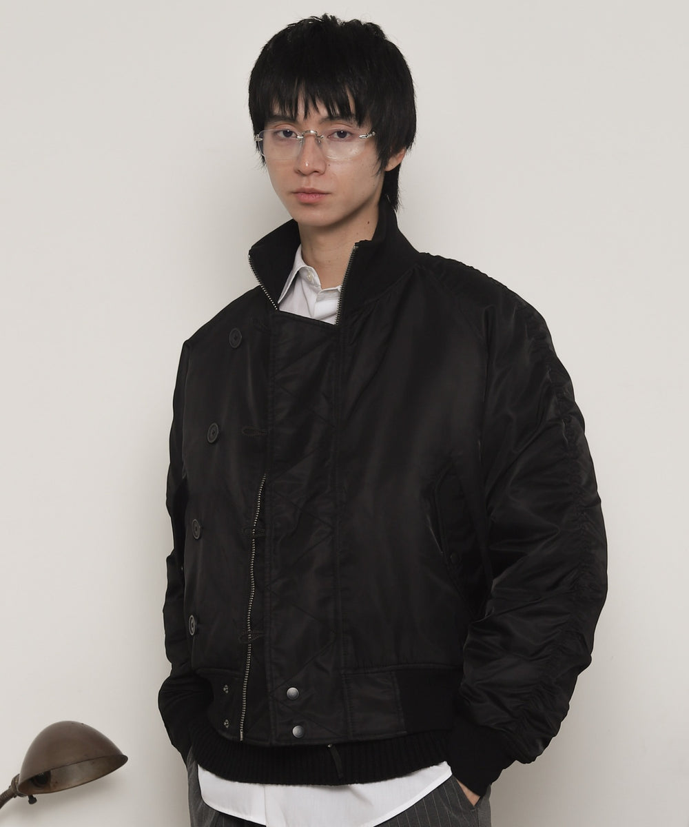 ﾌﾞﾗｯｸ モデル：180cm L着用