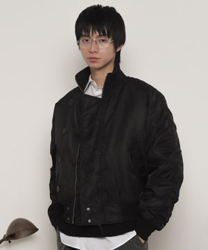 ﾌﾞﾗｯｸ モデル：180cm L着用