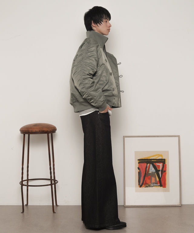 ｶｰｷ モデル：180cm L着用