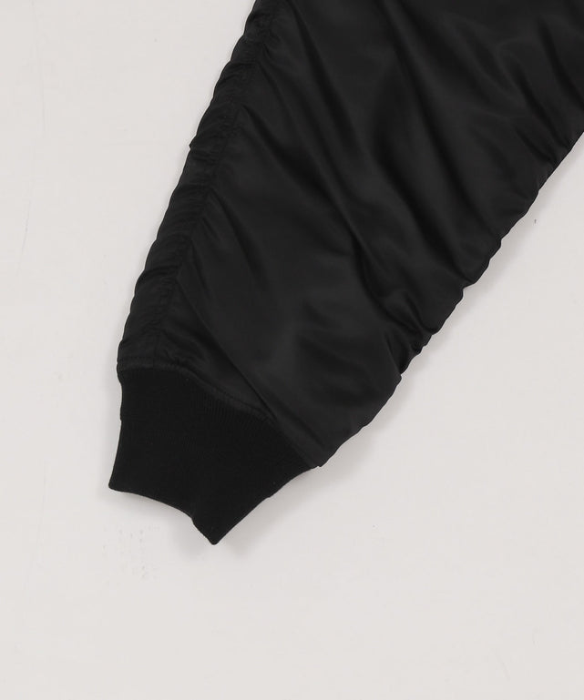 ナイロンスタンドブルゾン