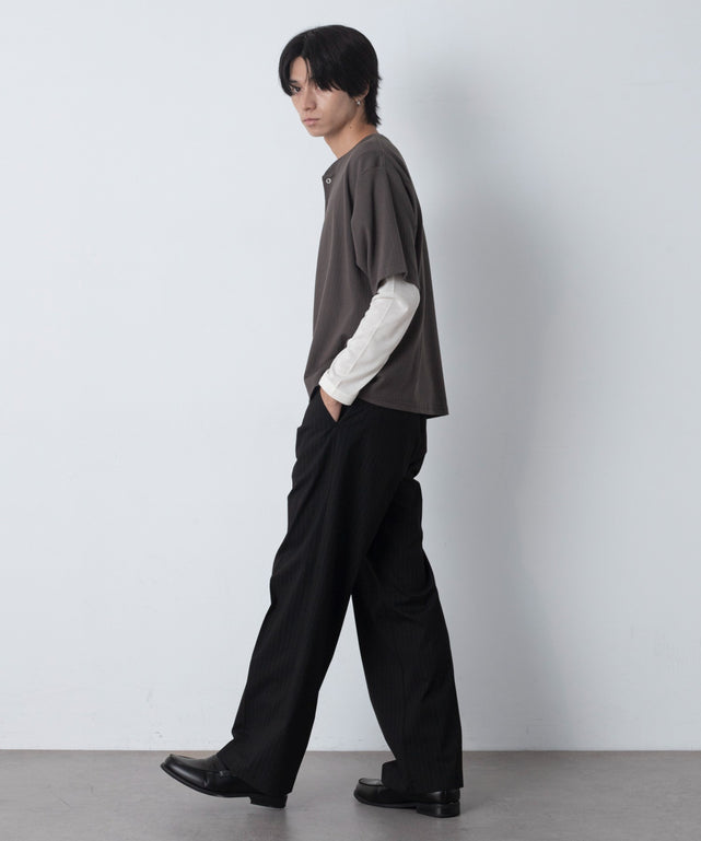 ブラックストライプ モデル：180cm L着用