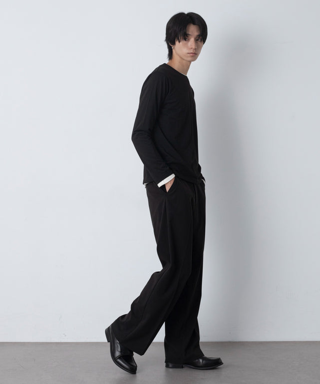 ブラック モデル：180cm L着用