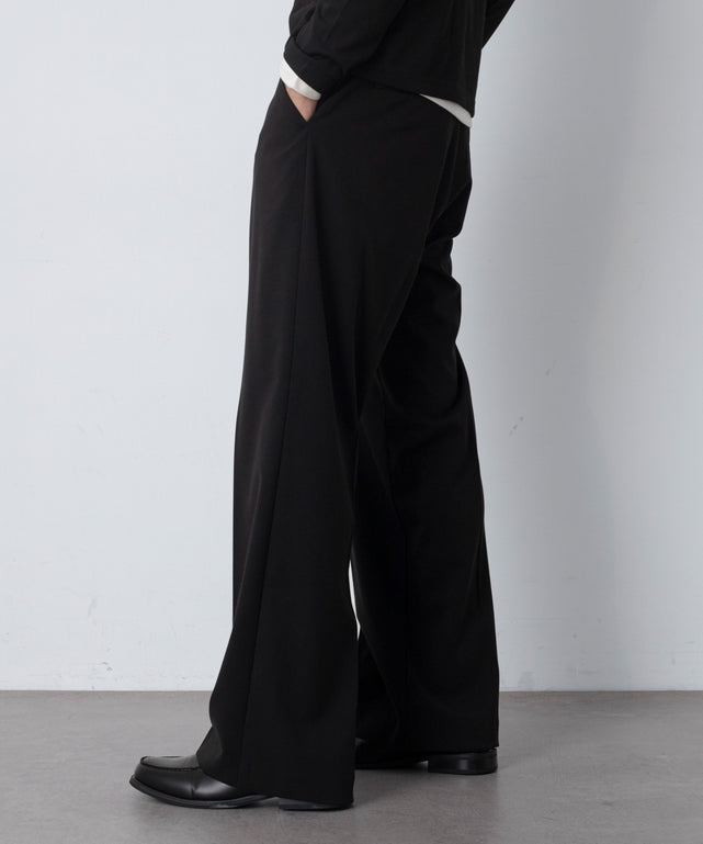 ブラック モデル：180cm L着用