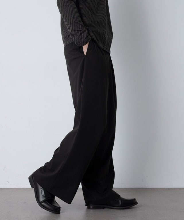 ブラック モデル：180cm L着用